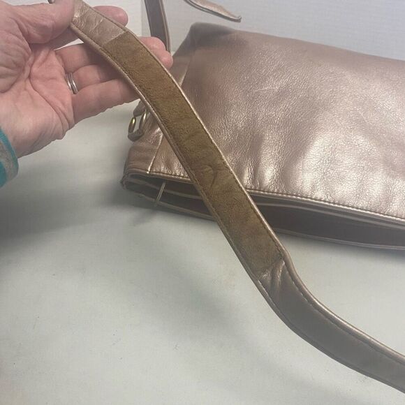 SAS Pebbled Metallic Tan Crossbody Shoulder Bag 10X3X7 Made in USA - Picture 6 of 15